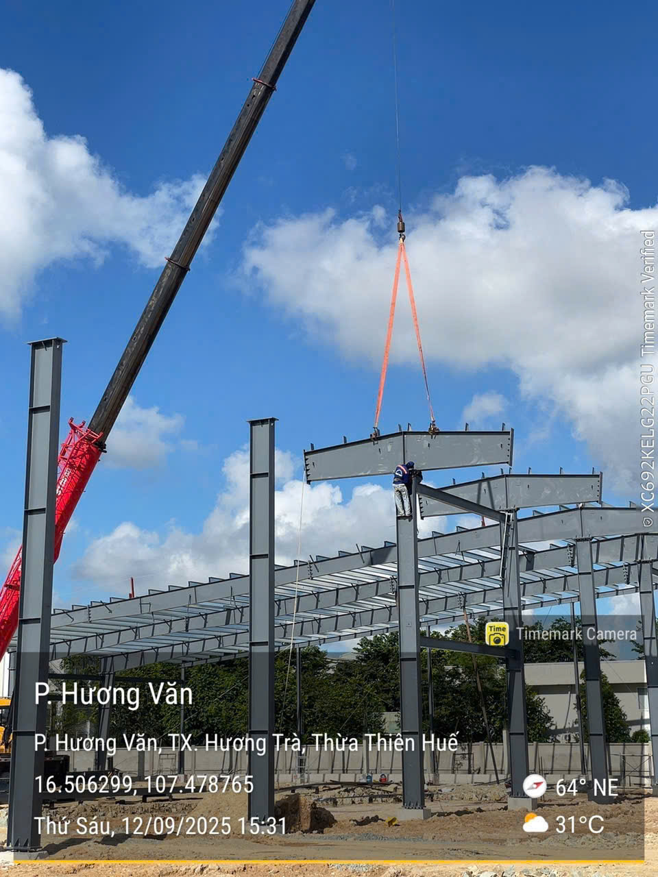 TRUNG TÂM THIẾT KẾ, SẢN XUẤT VÀ GIA CÔNG MAY MẶC